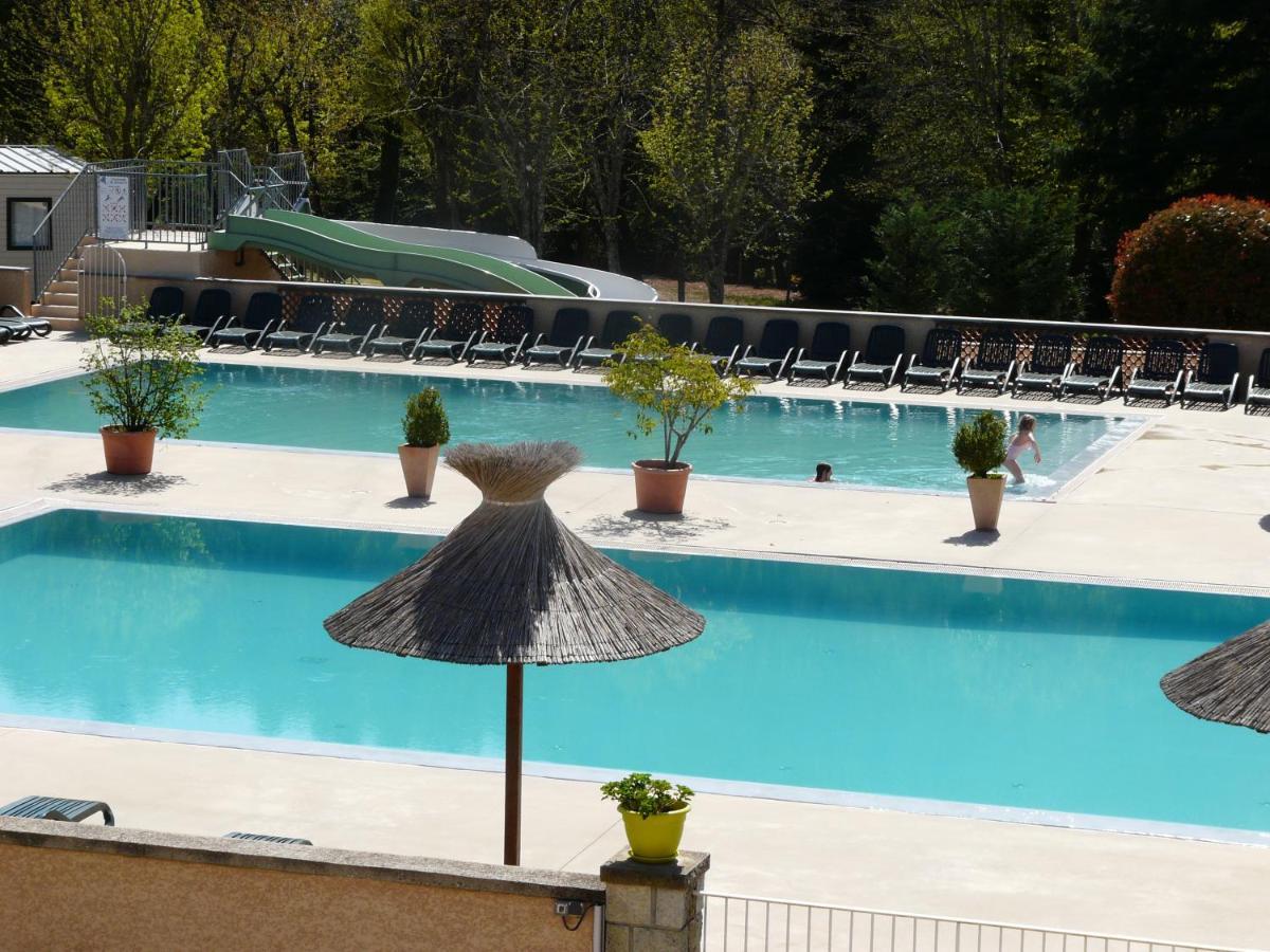 Hôtel Les Vignes Chassiers Exterior foto